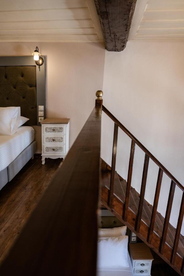 Old Town Suites Ханья Экстерьер фото